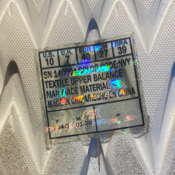 H10-21 Skechers Flip Flops - Picture 8 of 10